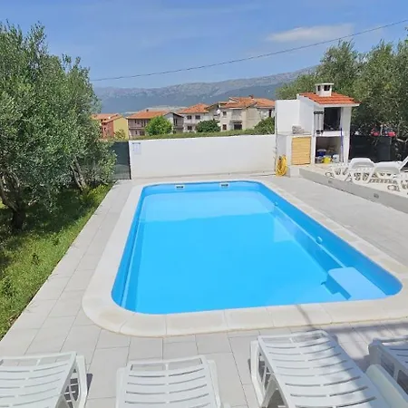 Apartman Mia With Pool1 Split Exterior photo